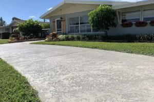 Concrete driveways and resurfacing for Florida homes