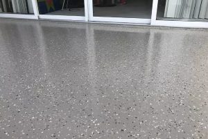 Decorative epoxy coatings for concrete floors in Florida